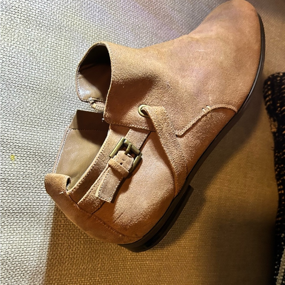 Nine West tan leather ankle boots